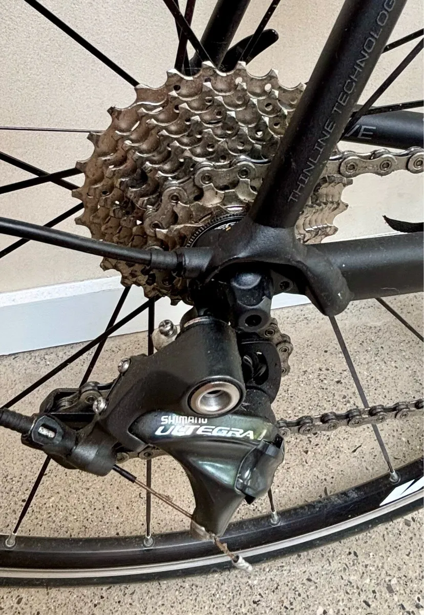 Road bike - Image 4