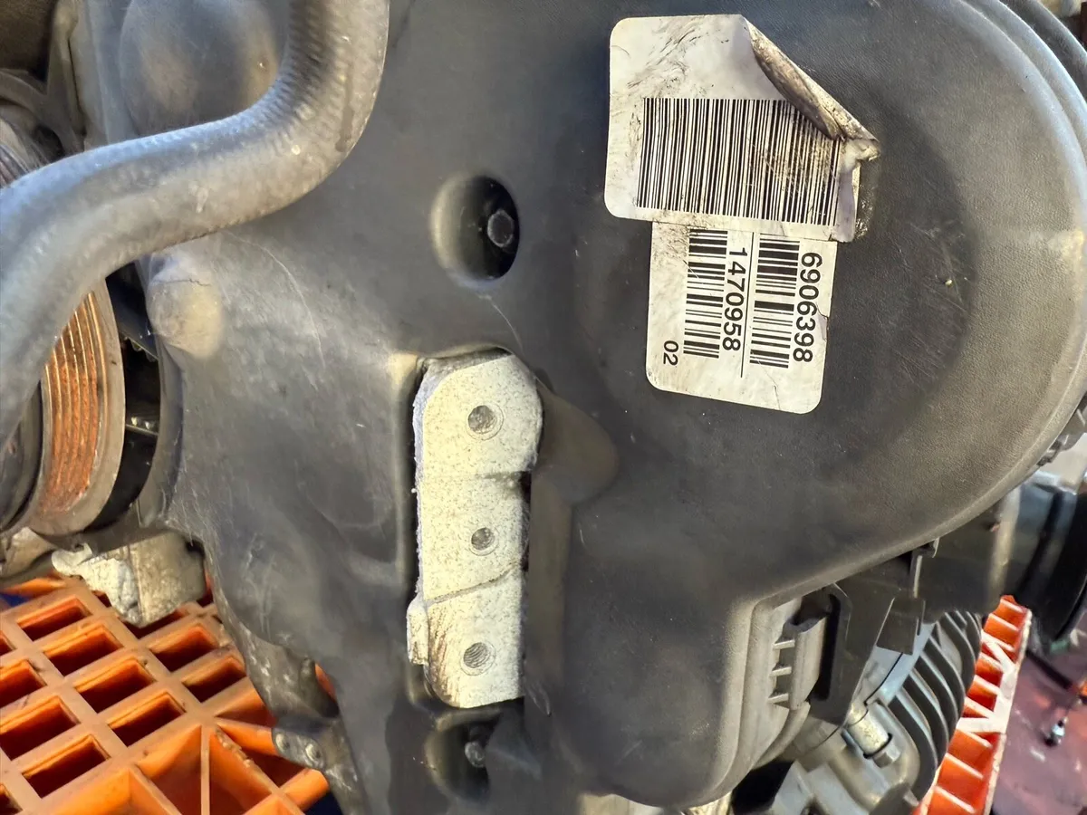 VOLVO XC 60 ENGINE 2.0 D 2016 - Image 3