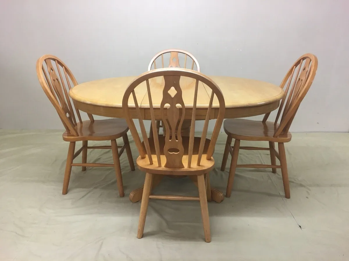 Kitchen Extending Dining Set - Image 1