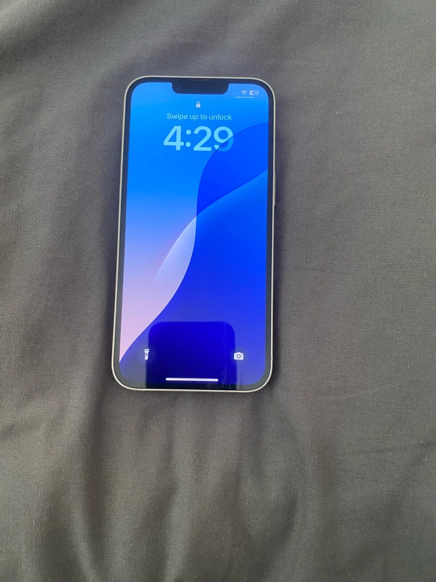 IPHONE 13 - Image 1