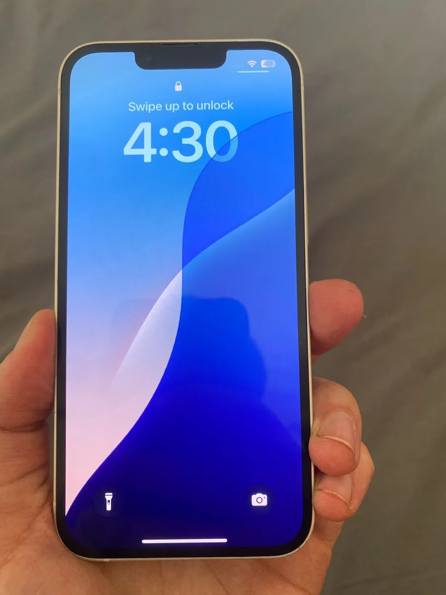 IPHONE 13 - Image 3