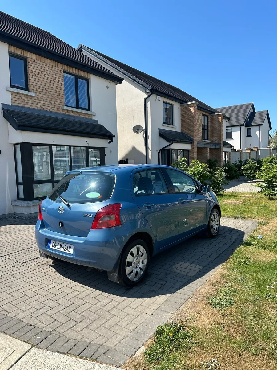 Toyota Yaris 1.0 petrol - Image 1
