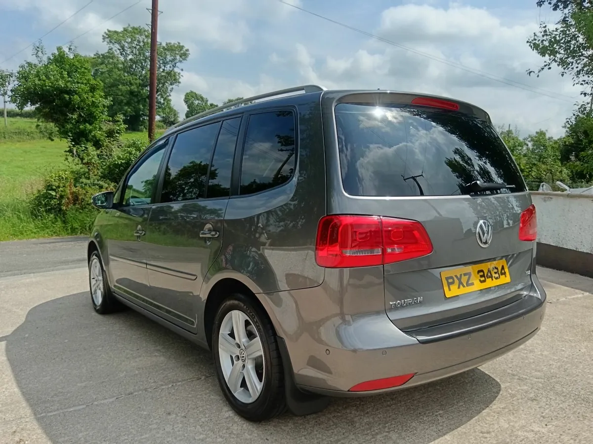 Volkswagen Touran 2013 - Image 3