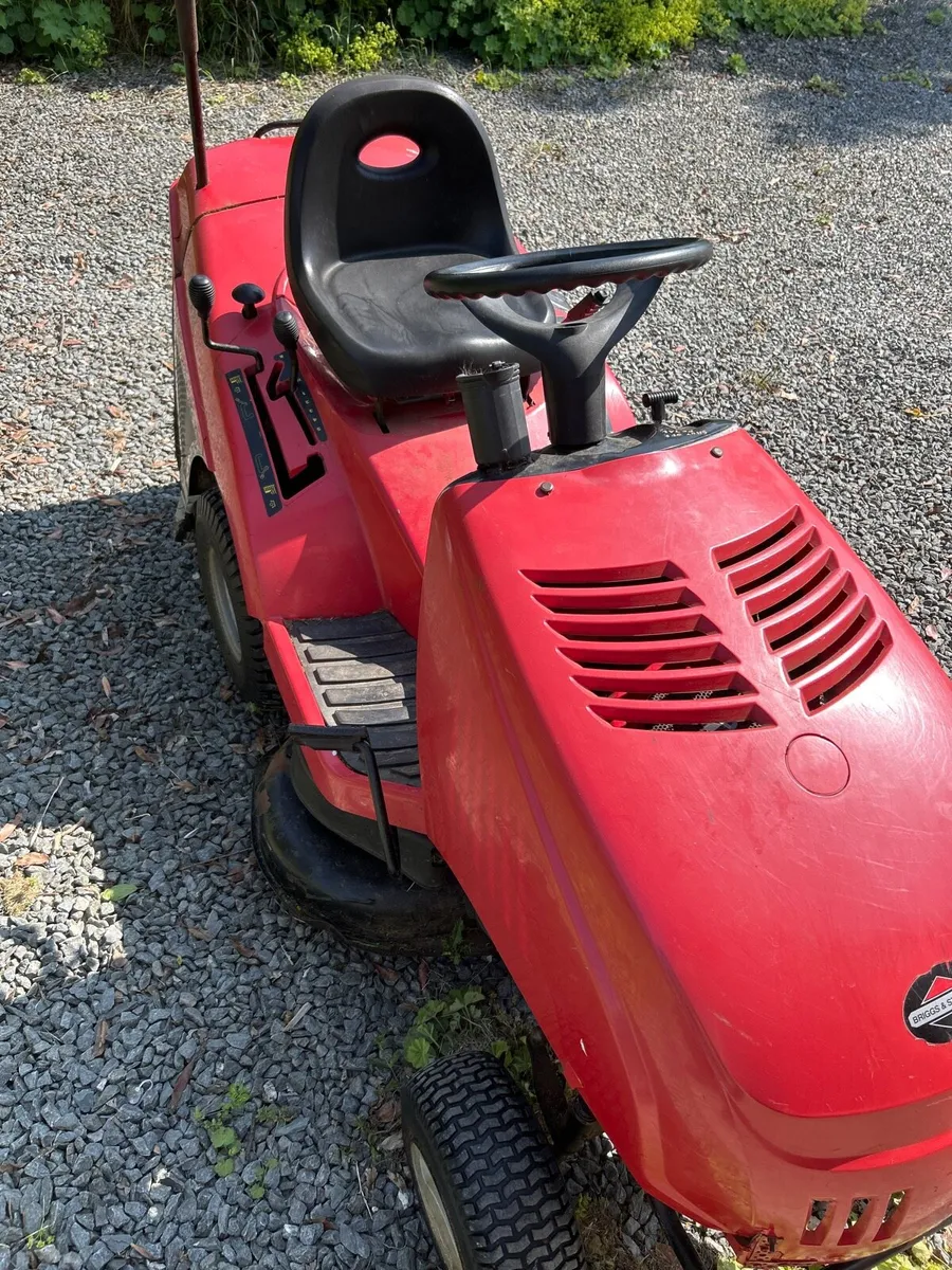 Ride on mower - Image 3