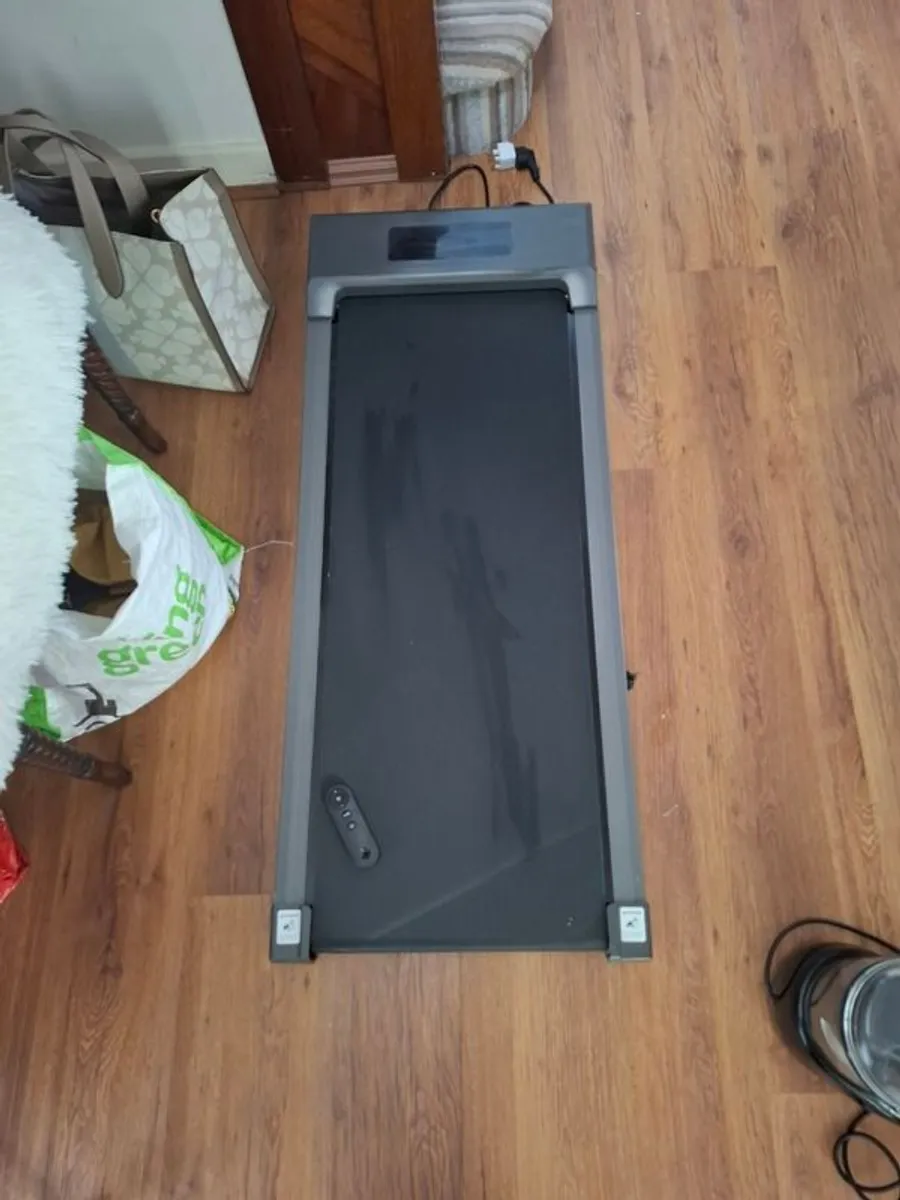 treadmill - Image 1