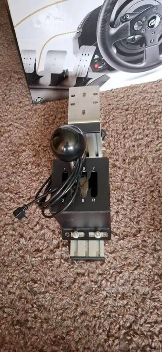 thrustmaster t300 RS GT edition bundle with shifter and handbreak - Image 3
