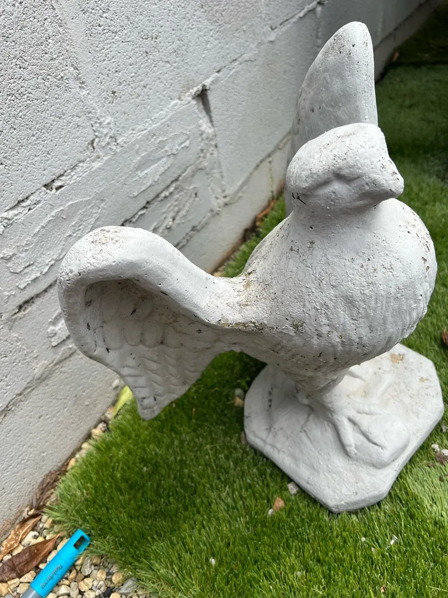 GARDEN ORNAMENT - Image 2
