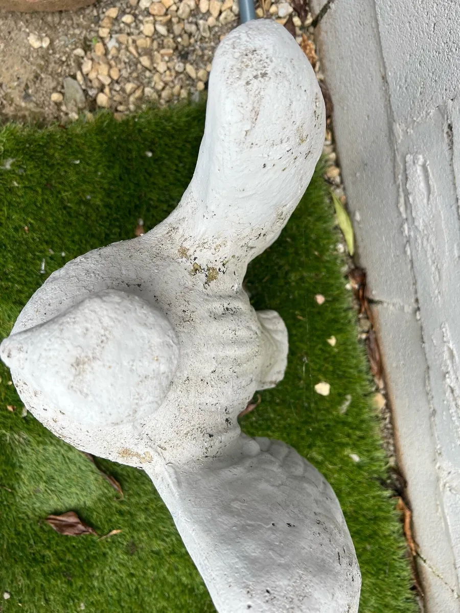 GARDEN ORNAMENT - Image 4