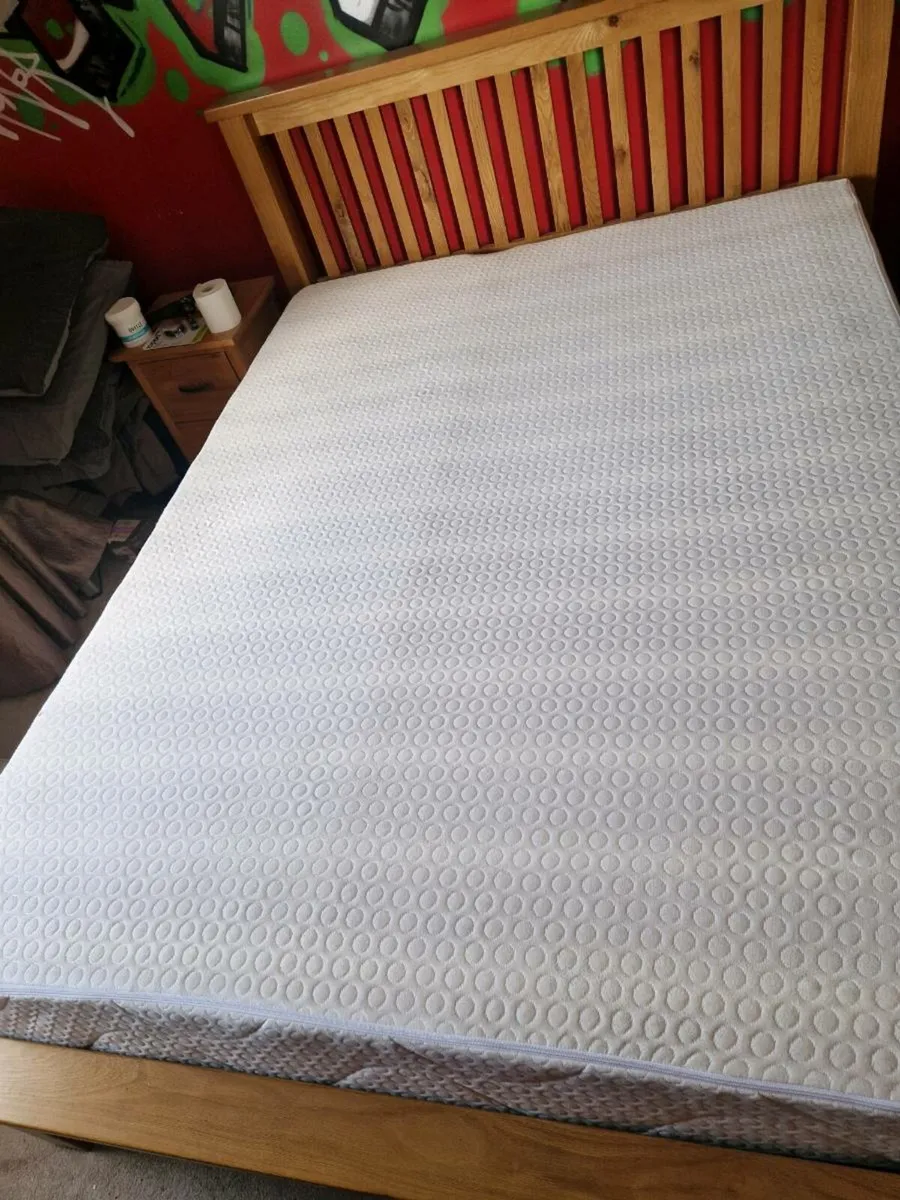 King size 5ft mattress - Image 1