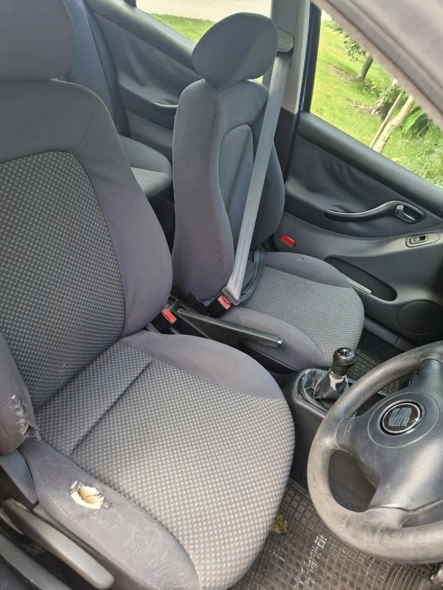 04 Seat Leon 1.4L petrol - Image 3
