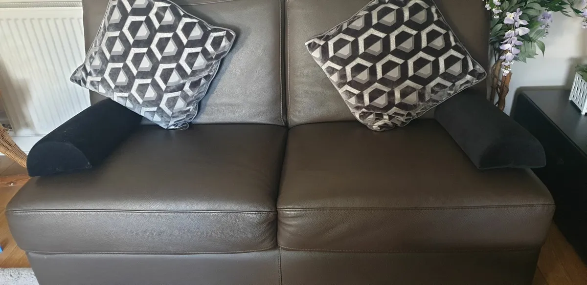 Sofa - Image 2