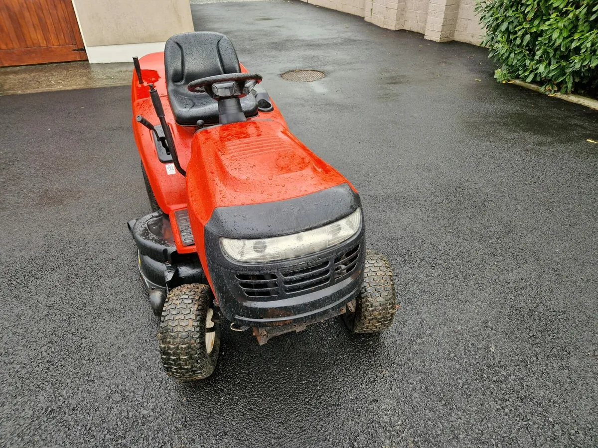 Ride on Lawnmower - Image 3