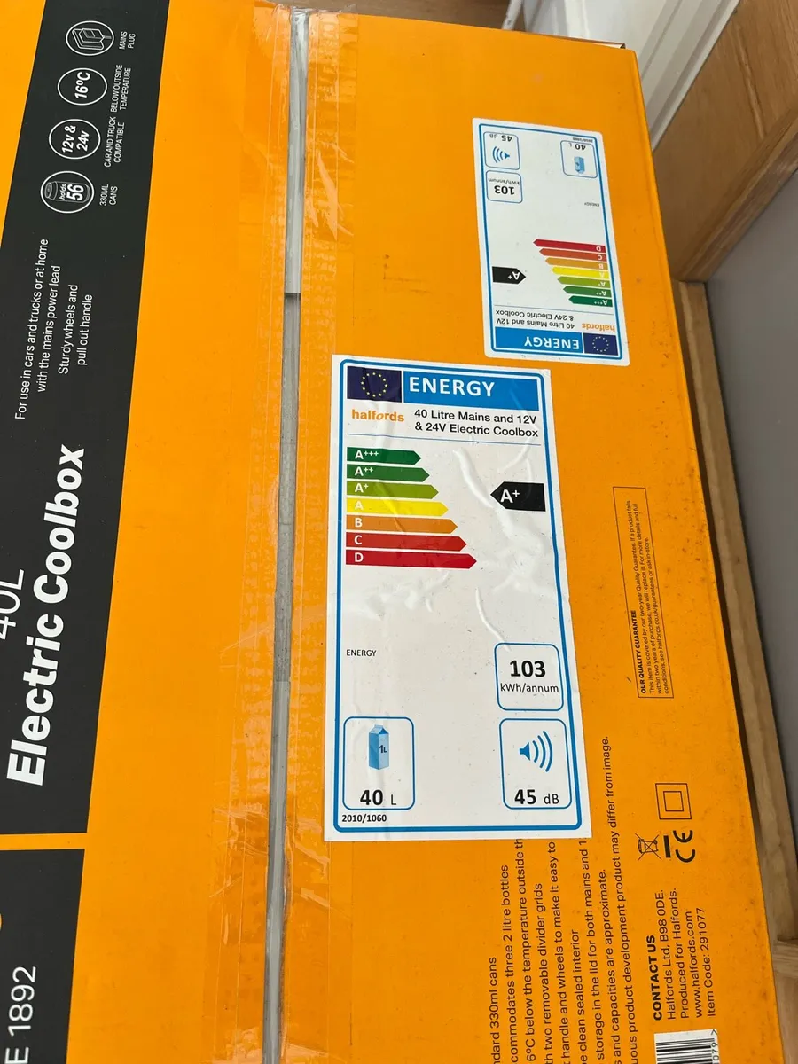 Camping CoolBox 12v, 24v & 240v  NEW - Image 2