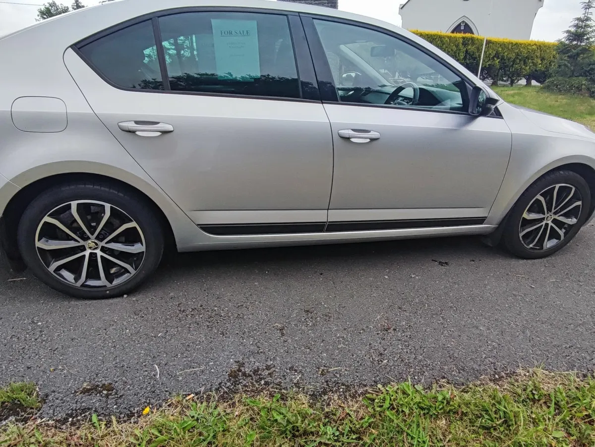 Skoda Octavia 2017 - Image 4