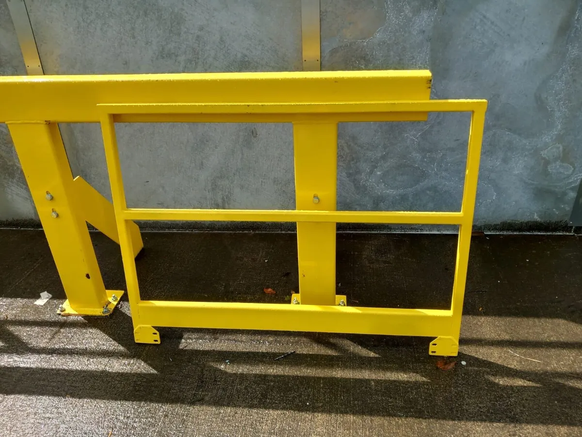 Powder Coated Steel Hand Rail and Stair Stringers - Image 2