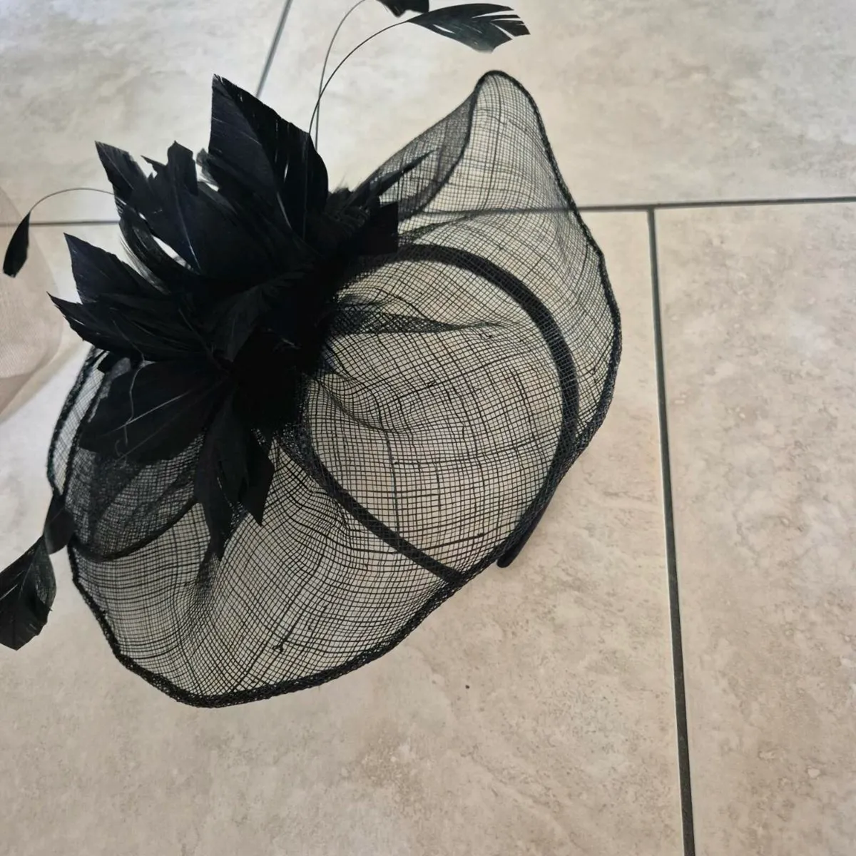 Fascinator - Image 1