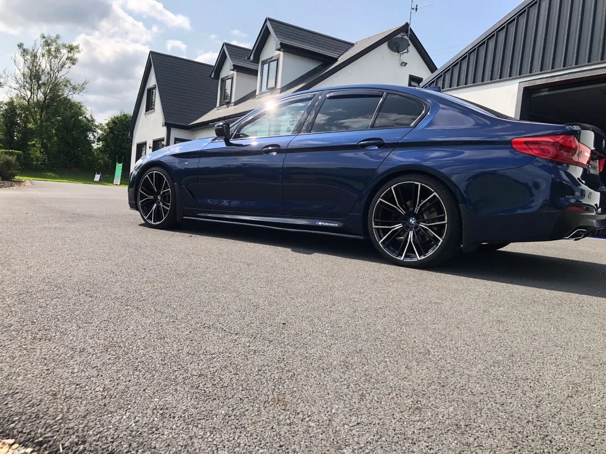 Bmw 520d m sport - Image 2