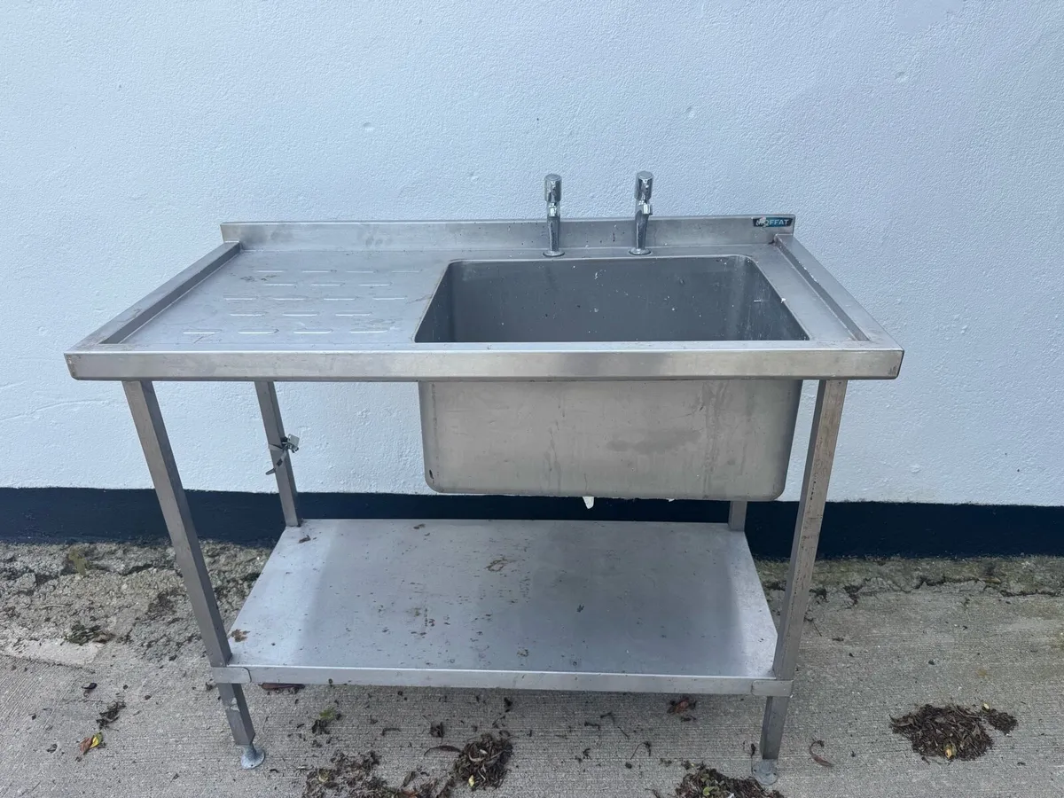 Sink - Image 1