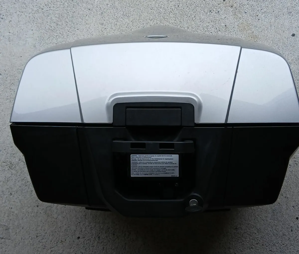 Triumph genuine top box tiger sport 1050 - Image 2