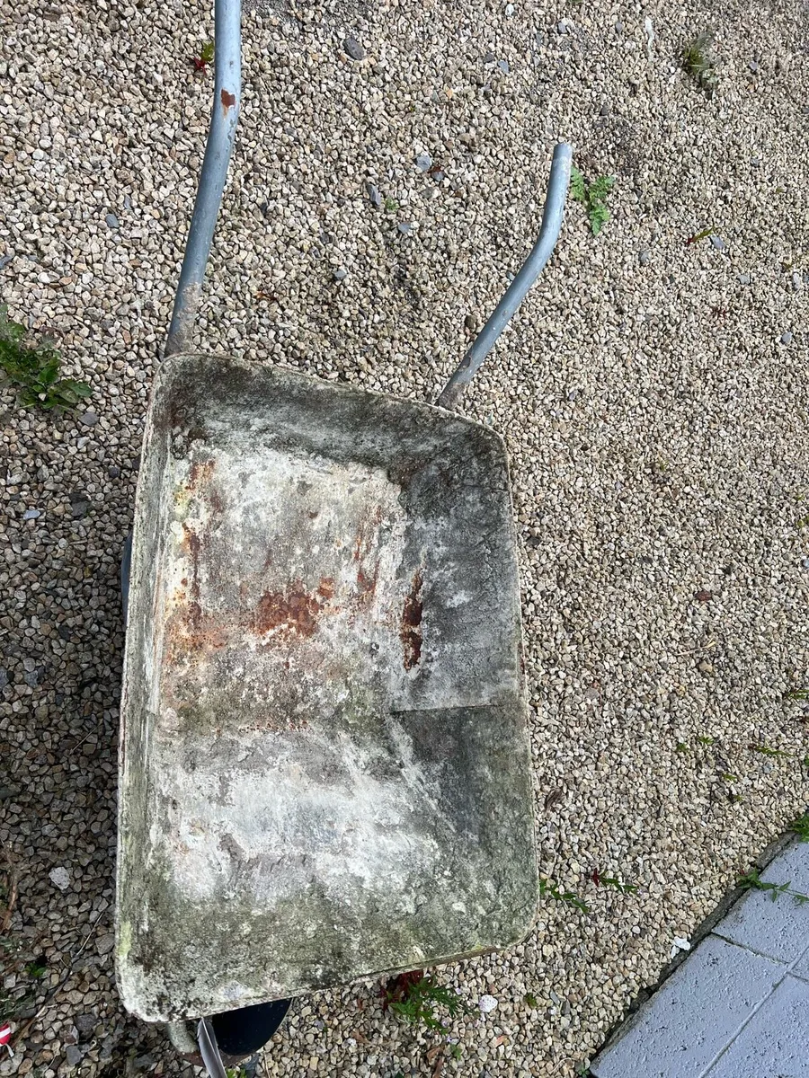 Free WHEELBARROW - Image 2