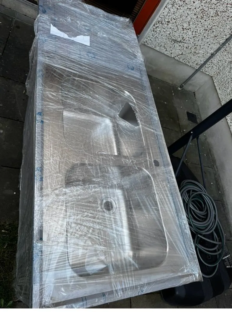 stainless steel table cabinet - with 2 basins on the right - Image 4