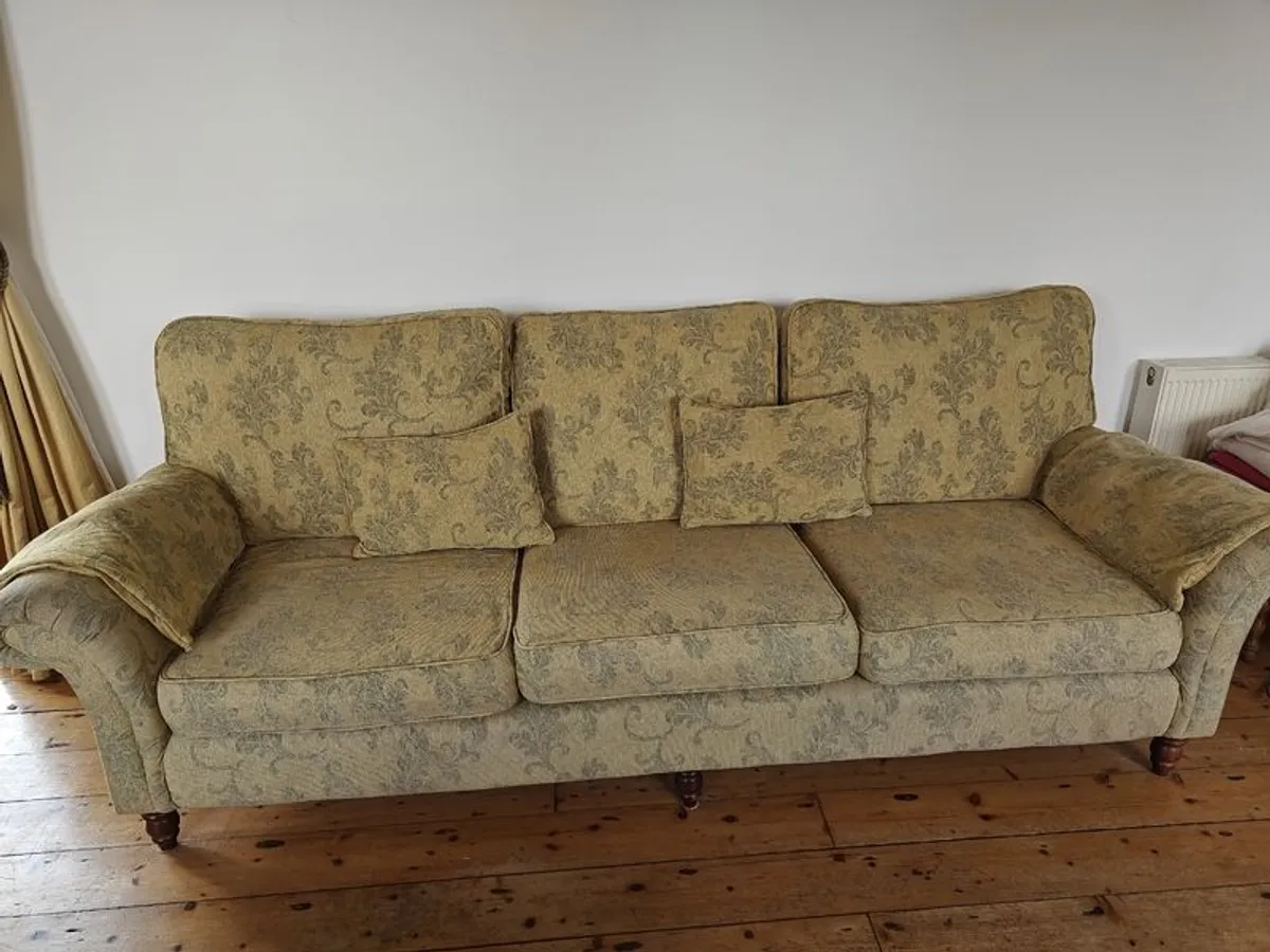 Magnificent hand-made sofa - Image 3