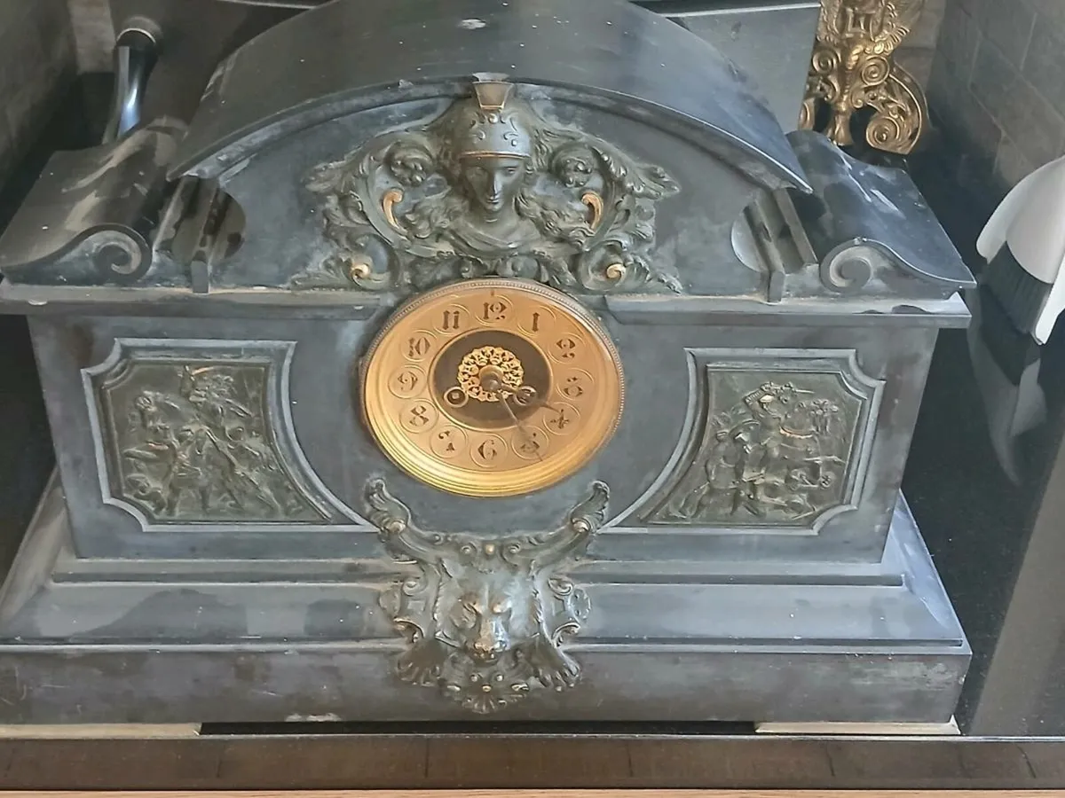 Black marble and bronze clock antique - Image 2