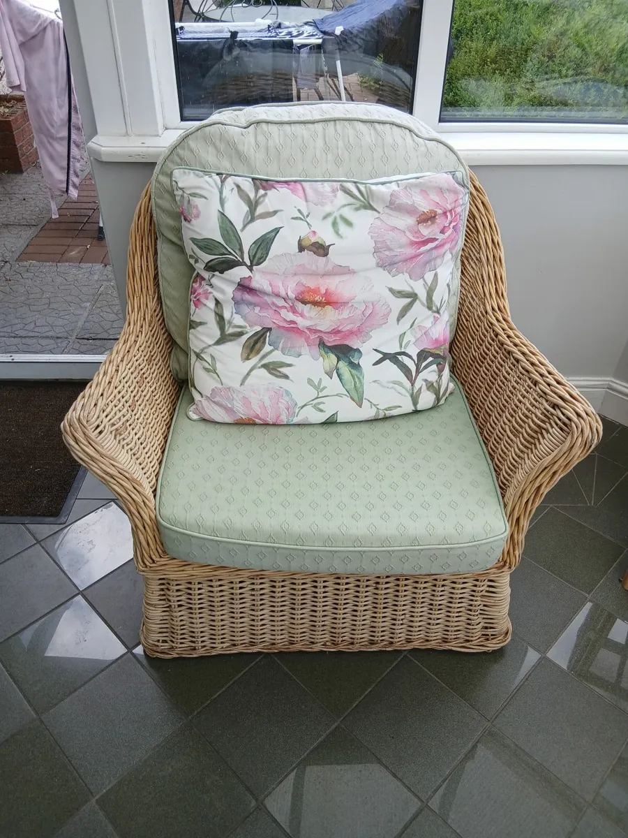 Cane Furniture Set - Image 4