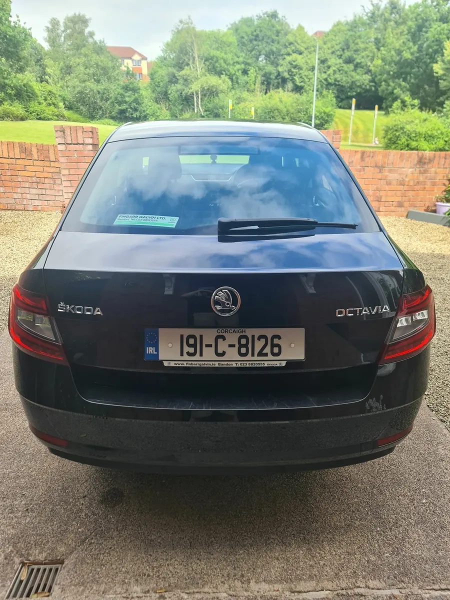 Skoda Octavia 2019 - Image 2
