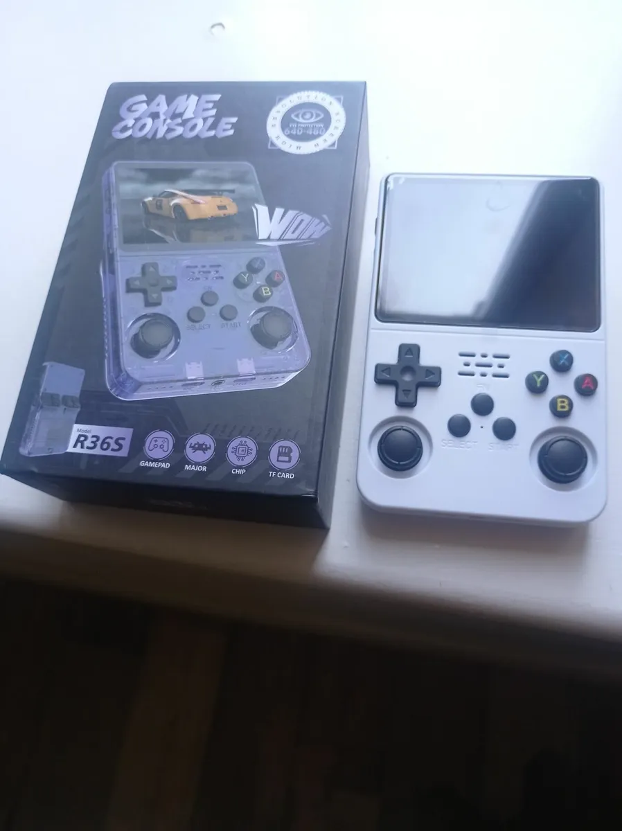 R36S Retro Games Console - Image 2