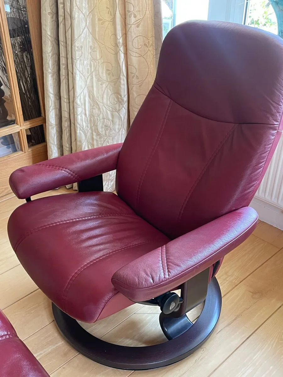 Ekornes Leather Stressless Chair & Footrest - Image 3