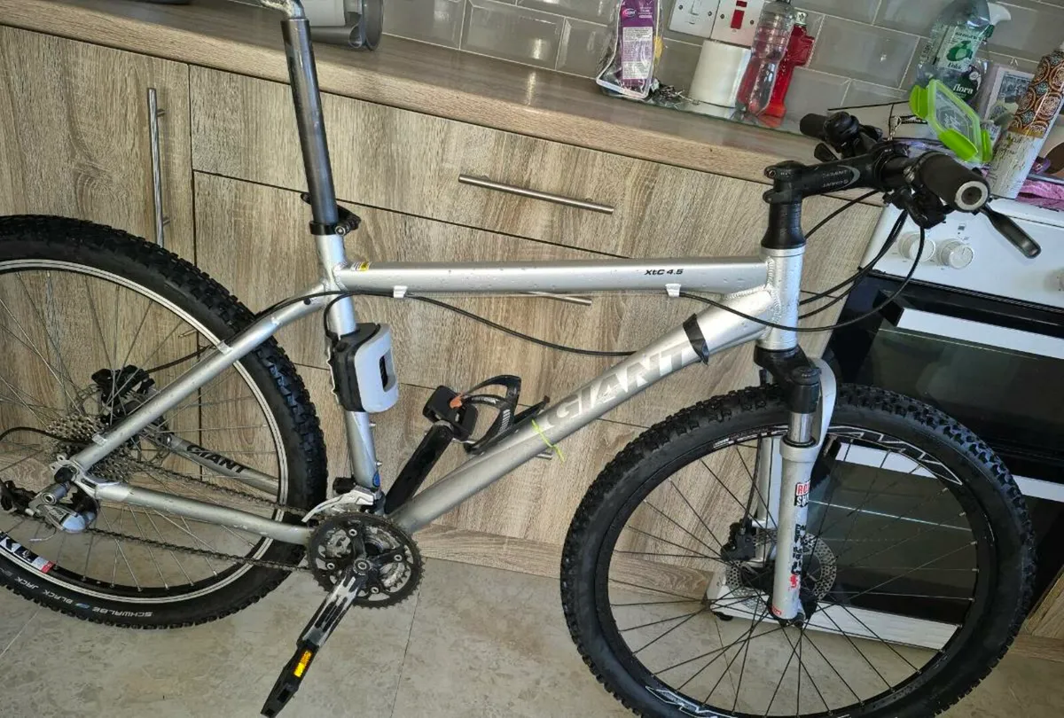 ADULTS GIANT XTC 4.5 MOUNTAIN BIKE.27.5 HARD - Image 2