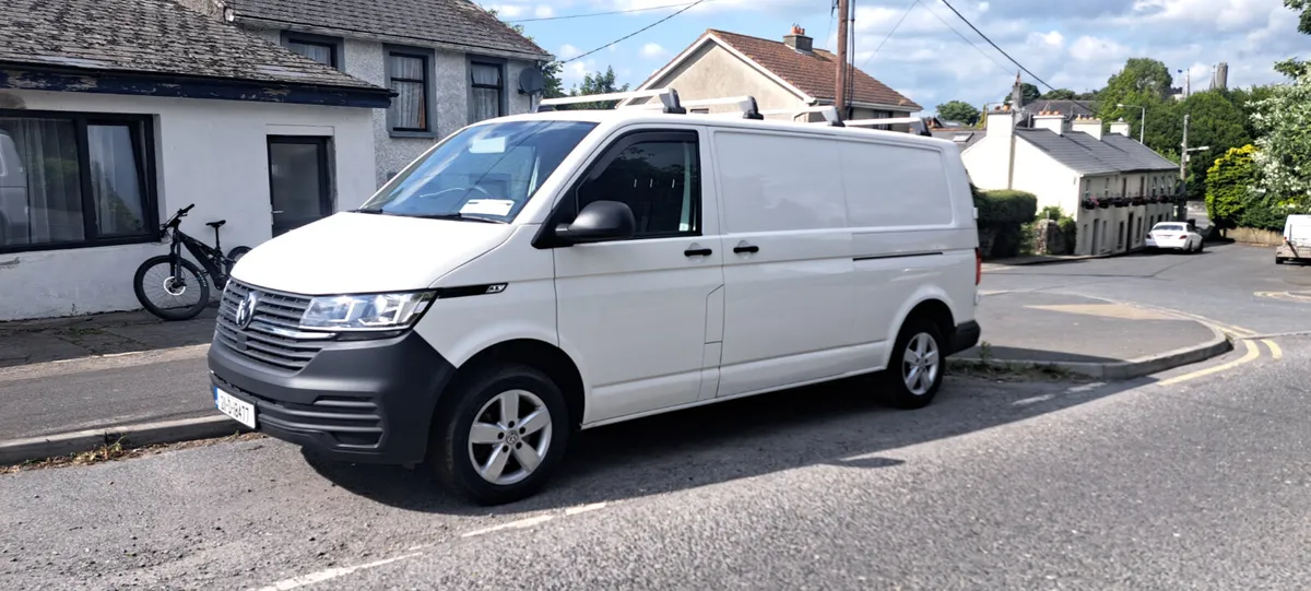 Volkswagen Transporter 2021 - Image 3