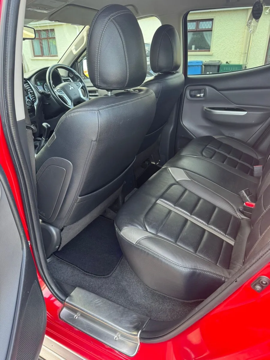 Mitsubishi Barbarian 2017 - Image 3