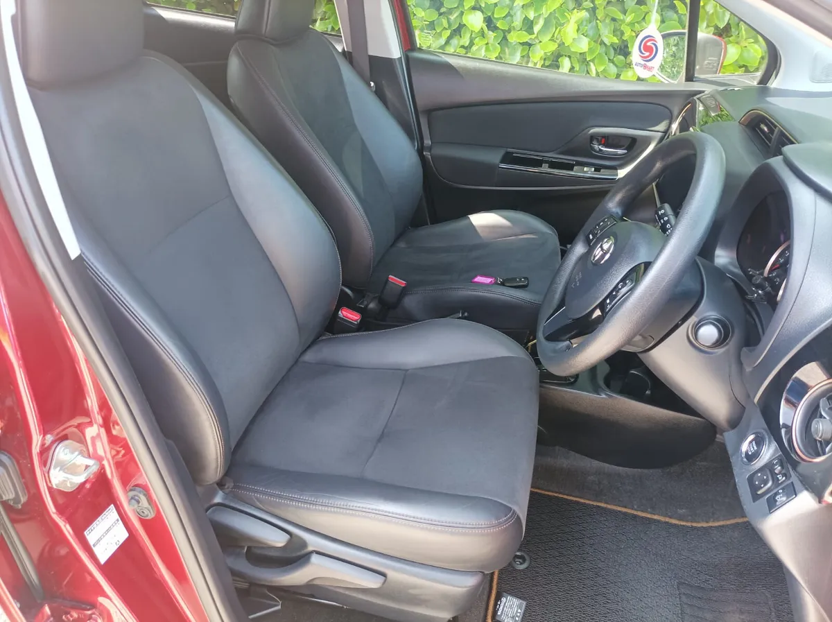 Toyota Yaris 1.3 4 Cylinder engine Automatic, 2019 - Image 4