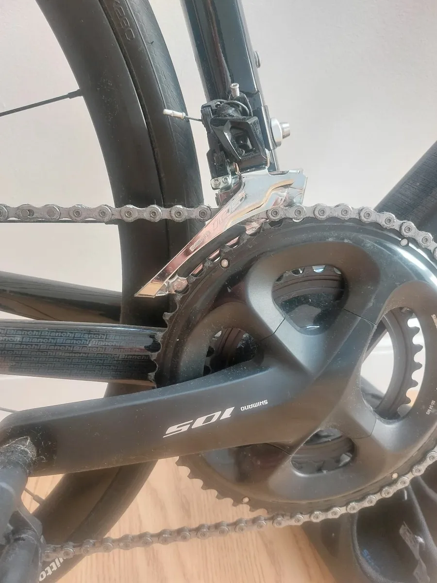 Road bike - Image 2