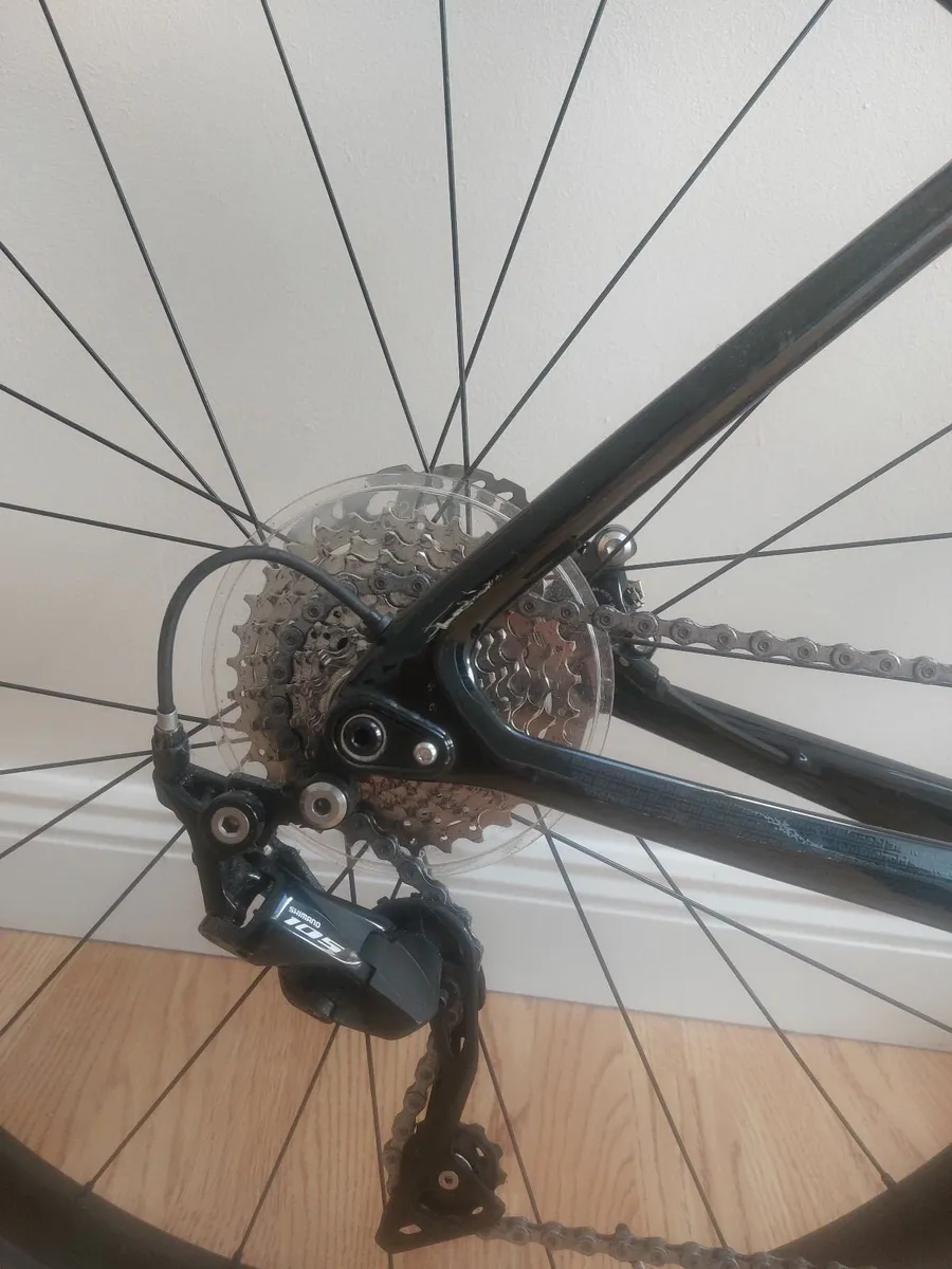 Road bike - Image 3