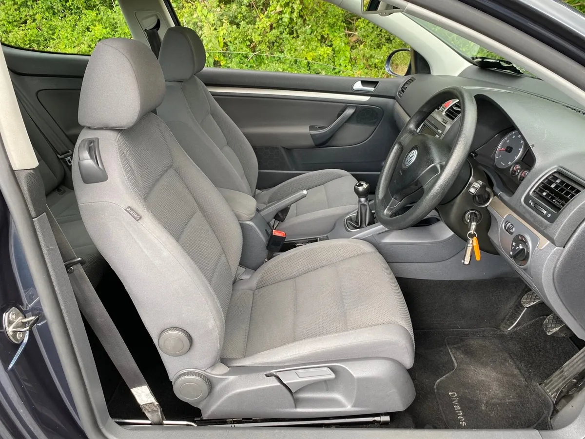 2008 VW GOLF 1.4 TWO DOOR ONE OWNER NCT 2/26 TAXED - Image 4