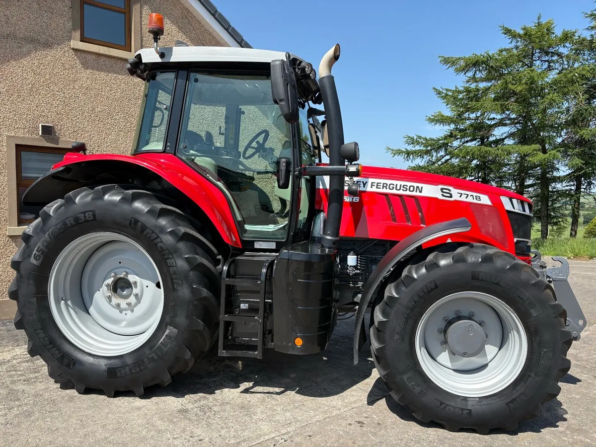 Massey Ferguson 7718 - Image 1