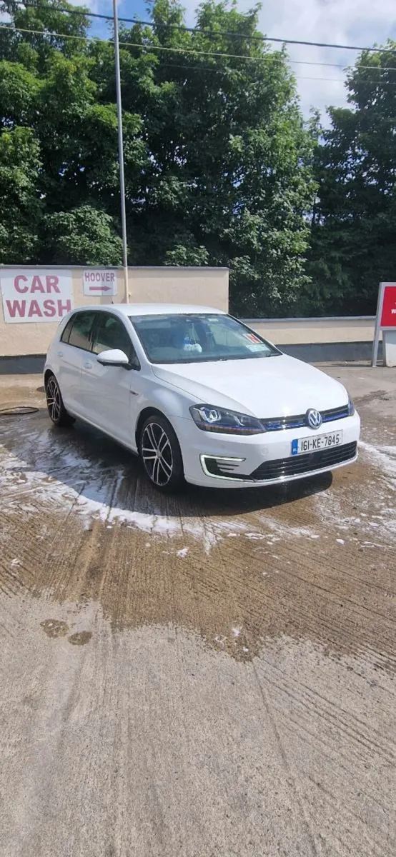 Volkswagen Golf 1.4 GTE - Image 2