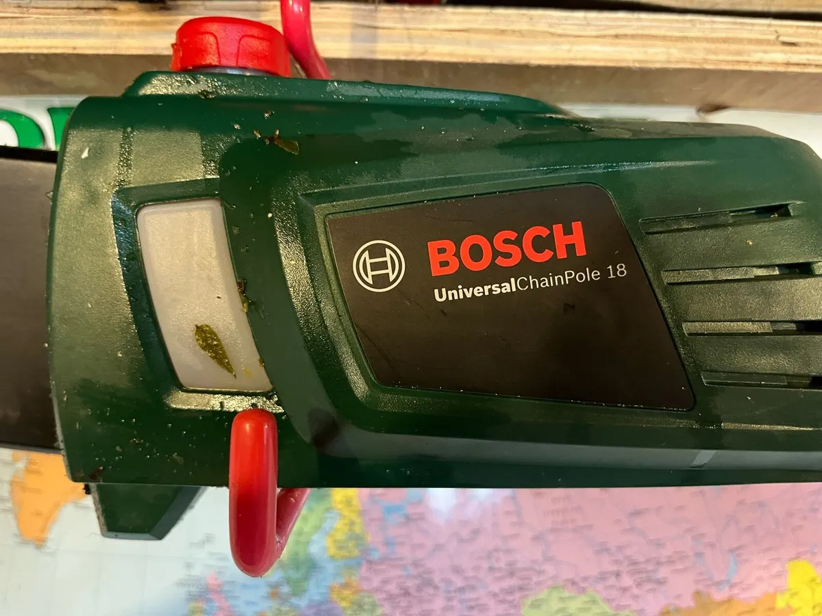 Bosch pole saw used once as new  €120 - Image 1