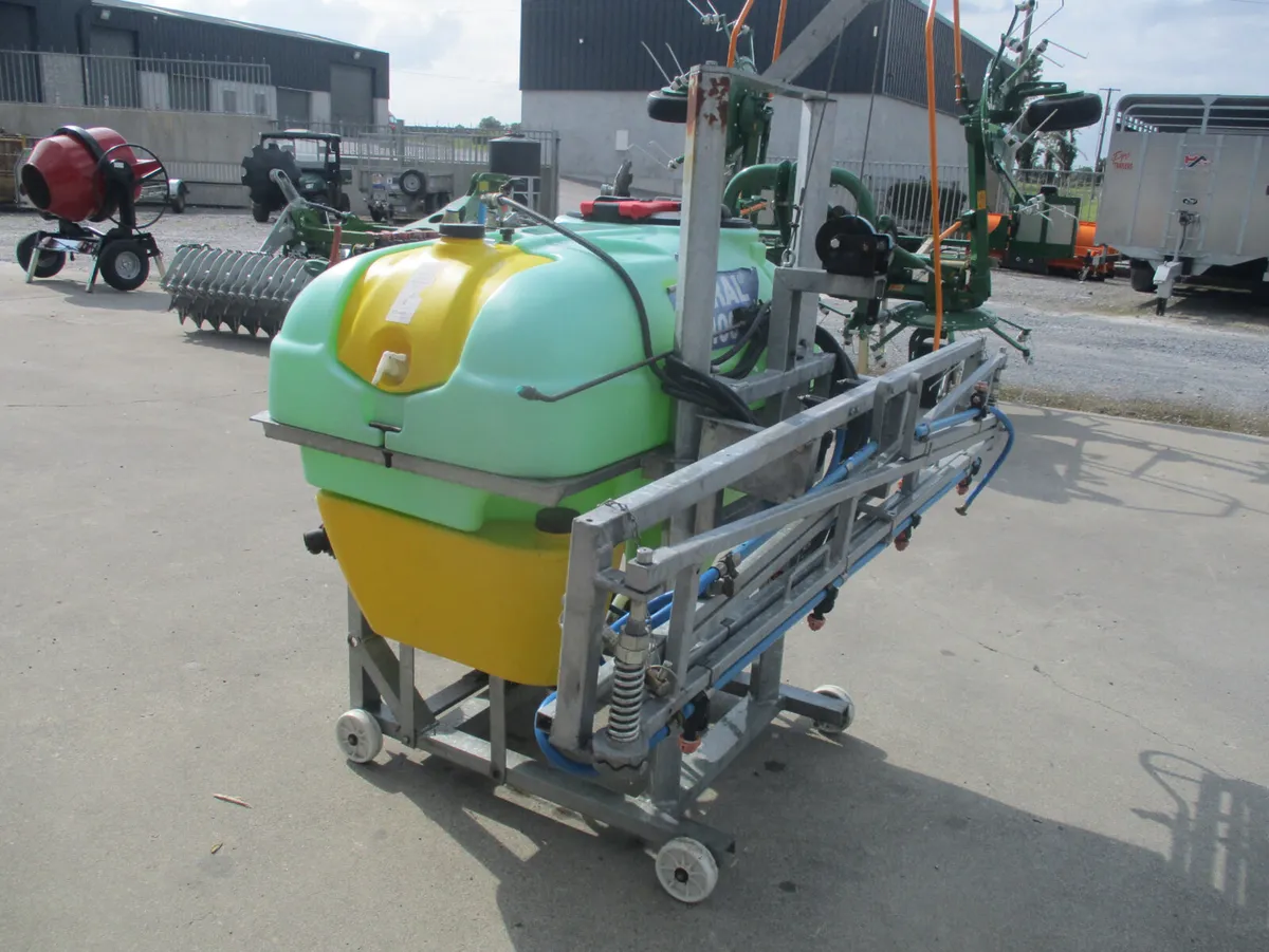 400 litre taral sprayer - Image 3