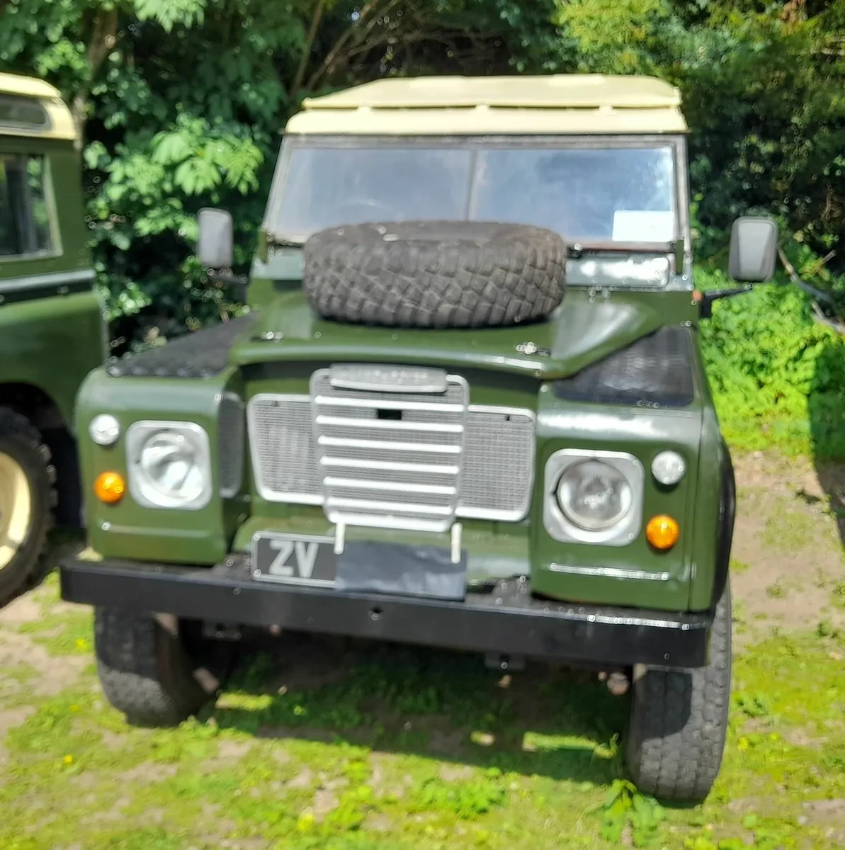 Land Rover Series 3 (Choice of 3) - Image 4