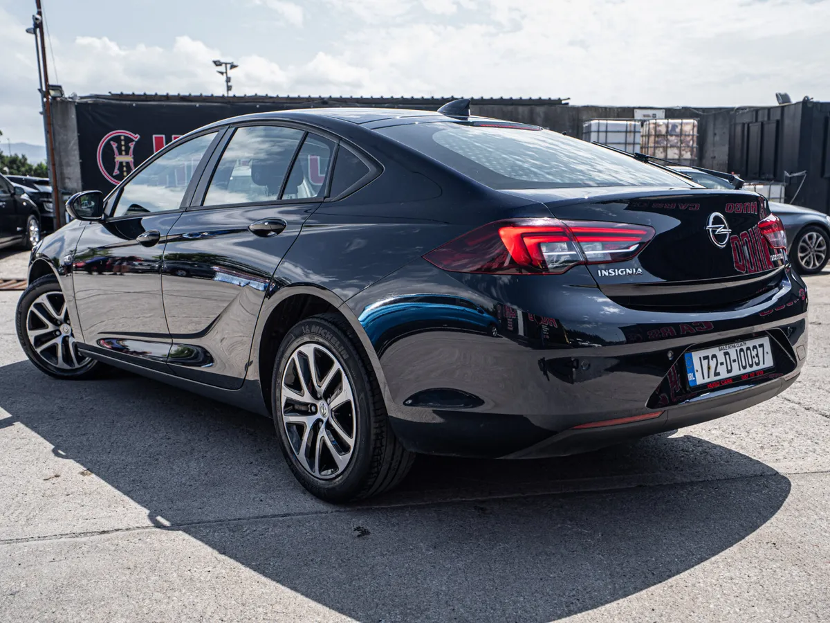 172 Insignia Sport 1.6d/High spec/Irish/1yr warran - Image 2