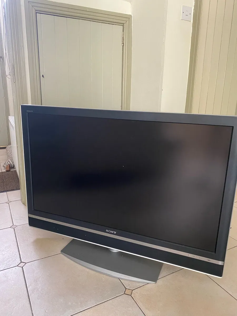 Sony Bravia 48” - Image 1