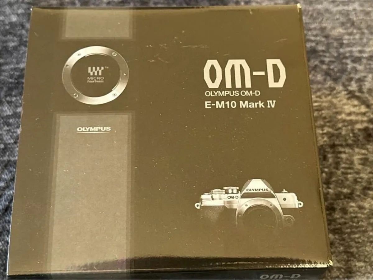 OM System OLYMPUS OM-D E-M10 Mark IV Silver Camera - Image 2
