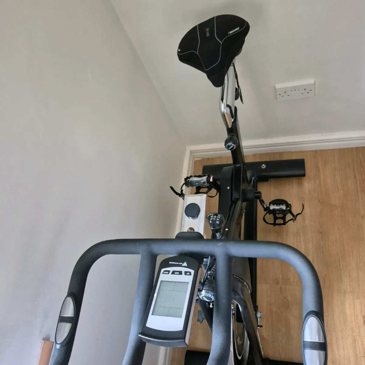 Exercise bike - Image 3