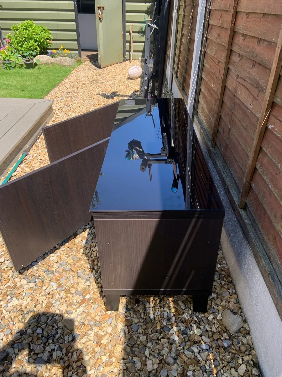 Besta TV unit - Image 3