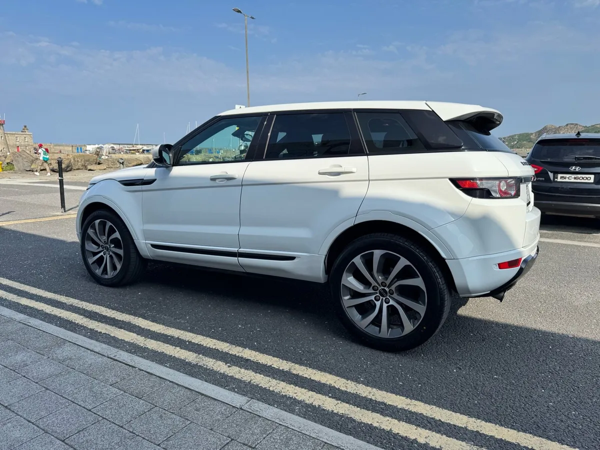 RANGE ROVER EVOQUE 2.2D // NCT 01/26 // PAN ROOF - Image 4