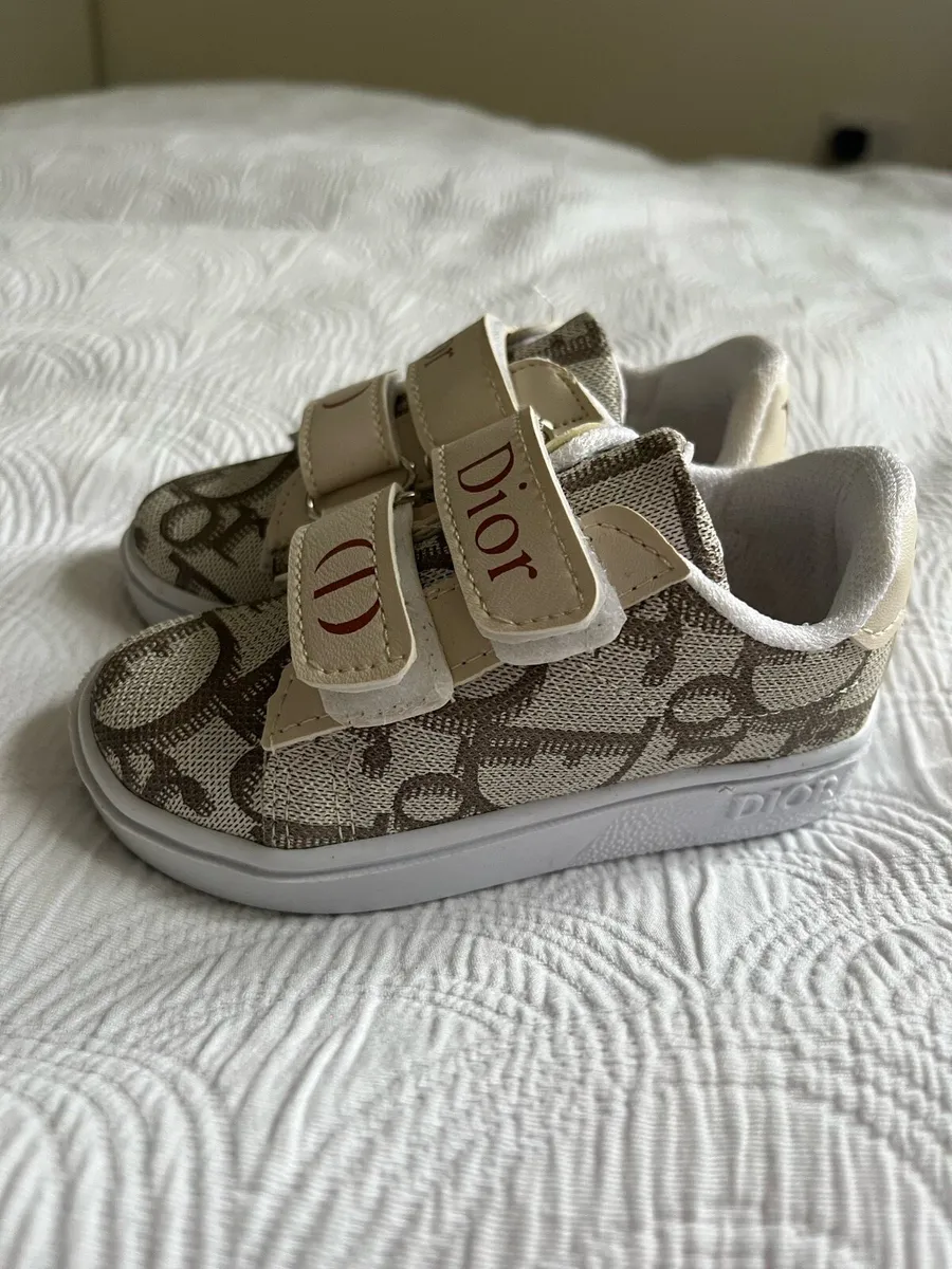 Kid shoes - Image 1